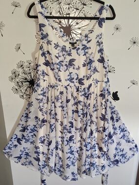 torrid White and Blue Floral Sundress